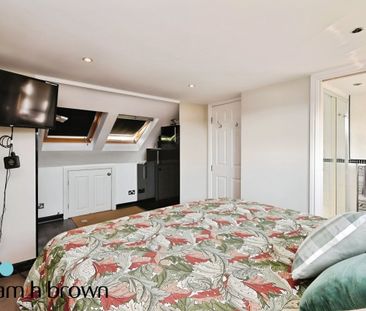 Carpenter Path, Brentwood, Hutton - Photo 4