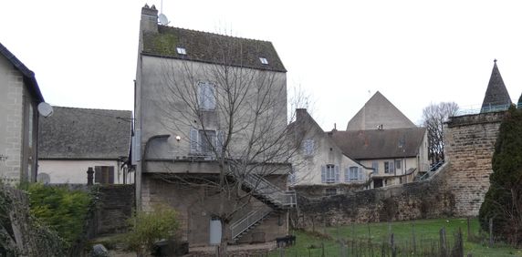 Location Maison 4 pièces 82m² BEAUNE 21200 - Photo 2