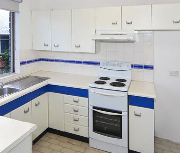 2 Bedroom Unit - Opposite Wallis Lake - Photo 3