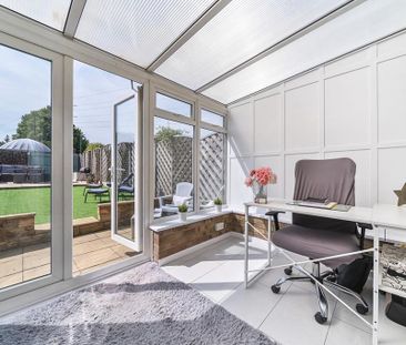 3 bedroom terraced house to rent - Photo 2