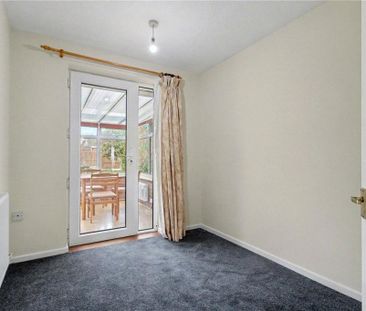 2 bedroom bungalow to rent - Photo 3