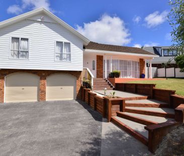 *** Peaceful,Charm , Sunny Family Home *** - Photo 1