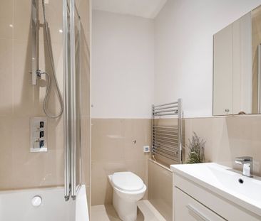 Studio Flat, Westbourne Terrace, W2 - Photo 6