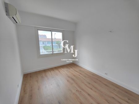 Location Appartement 3 pièces 52m² ST RAPHAEL 83700 - Photo 3
