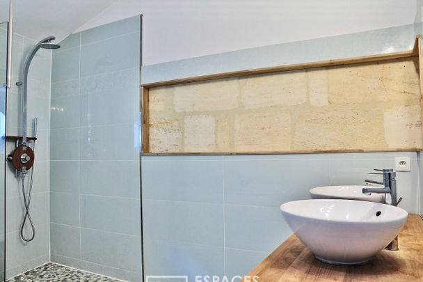 Loft sur les quais - Photo 1