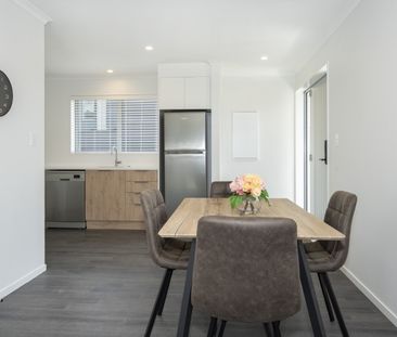 Modern Studio Rooms For Rent - Photo 6