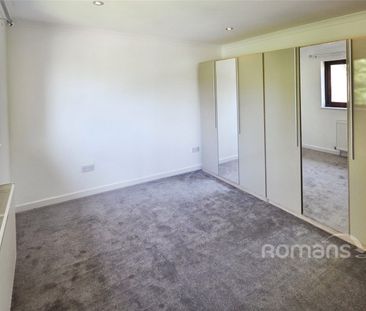 2 bedroom apartment to rent - Photo 6