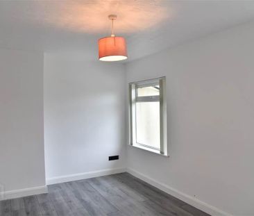 5 Guide Street, Broughshane, BT42 4JU - Photo 6