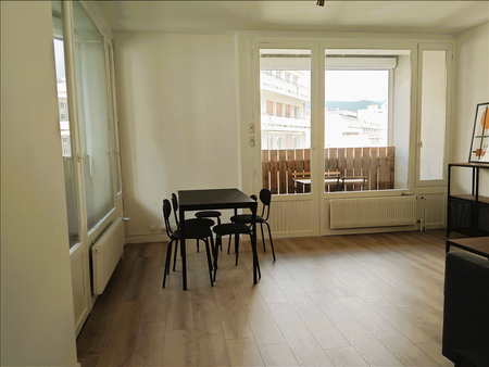 2 pièces - Meublé - 47,25 m² - 4ème étage - Colocation non autorisée - Photo 4