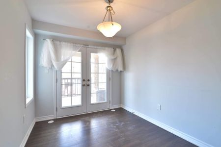 For Lease - 3062 Gardenia Gate, Oakville, Ontario - Photo 3