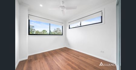 STUNNING BRAND NEW HOME - Photo 4