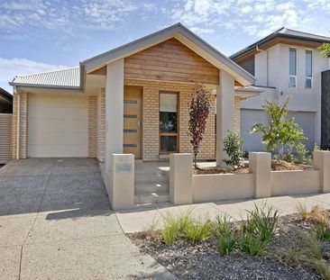 Family home in Lightsview! - Photo 6