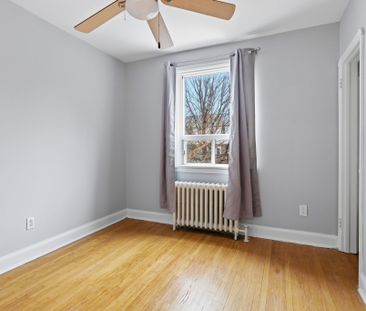 For Lease - 475 Kingswood Road, Toronto, Ontario - Photo 3