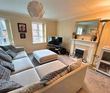 4 Bedroom Mews To Let - Photo 2