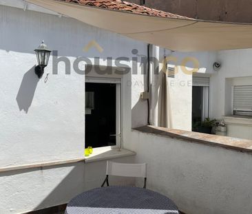 Penthouse for rent in Madrid (Centro) - Photo 2