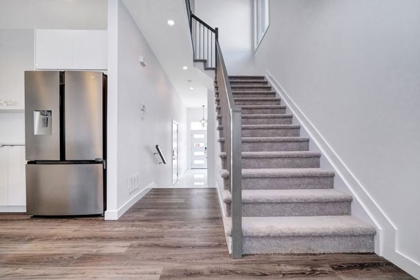 For Lease - 842 Dundee Avenue Unit# A, Britannia Heights - Queensway Terrace N and Area, Ontario - Photo 1