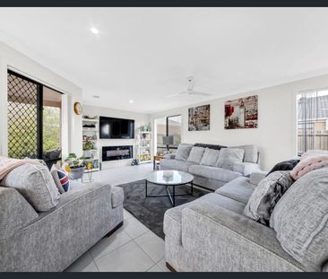 4 Bedroom House in Brookfield !!!!! - Photo 4