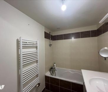 APPARTEMENT T4 AVEC TERRASSE LE RHEU - Photo 5