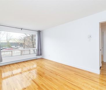 1947 Rue Labelle - Photo 1