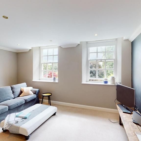 2 bedroom duplex to rent - Photo 1