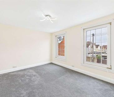 Wolseley Road, Aldershot, Hampshire, GU11 - Photo 4