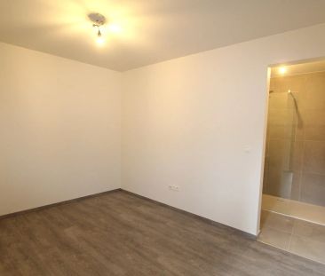 GELIJKVLOERS NIEUWBOUW APPARTEMENT MET TERRAS - Foto 4