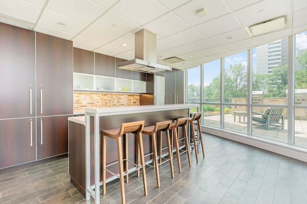 For Lease - 1048 Broadview Avenue Unit# 1504, Toronto, Ontario - Photo 1