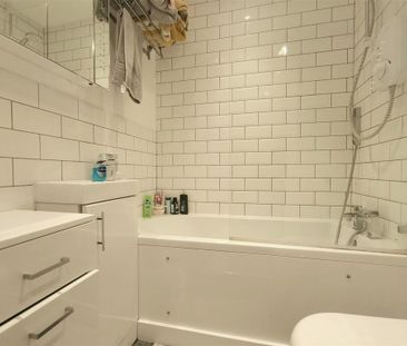 Studio to rent - Photo 6