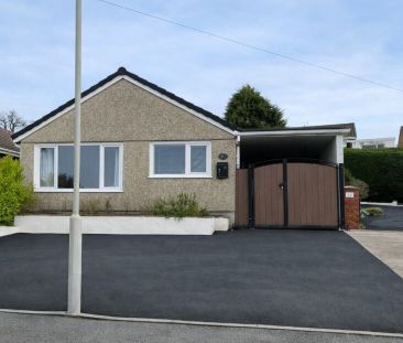 Yr Elain, Swansea, SA2 - Photo 6