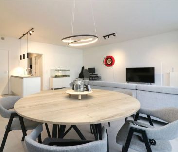 Gelijkvloers app., twee slpk, zonnig terras in centrum te Averbode - Photo 1