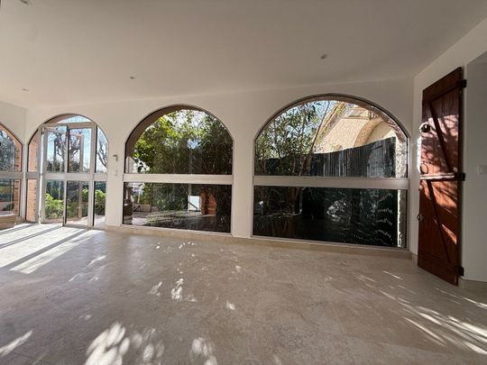 Maison rénové PUGET SUR ARGENS avec jardin et dépendance, - Photo 1