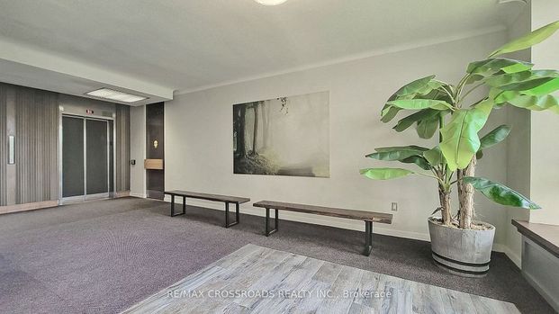For Lease - 5 Massey Square Unit# 1202, Toronto, Ontario - Photo 1