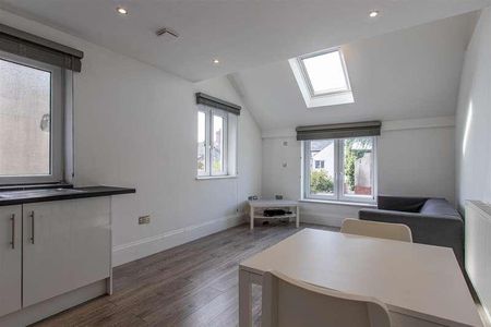 Claude Road, Roath, CF24 - Photo 2