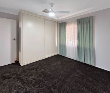 Cosy Three Bedroom Home - Photo 4