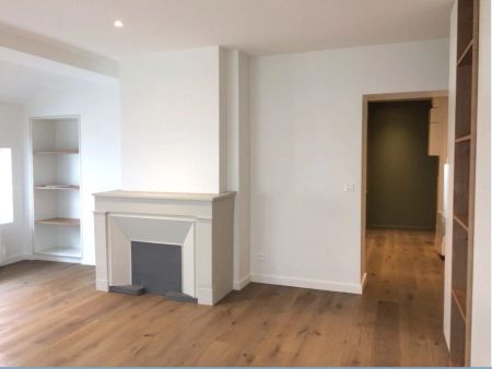 Appartement T3 A Louer - Lyon 2eme Arrondissement - 75.64 M2 - Photo 2