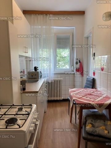 Kiadó újszerű állapotú lakás - Budapest XIII. kerület - Photo 5