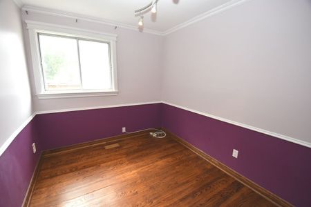 For Lease - 331 Woodsworth Road Unit# Main, Toronto, Ontario - Photo 3