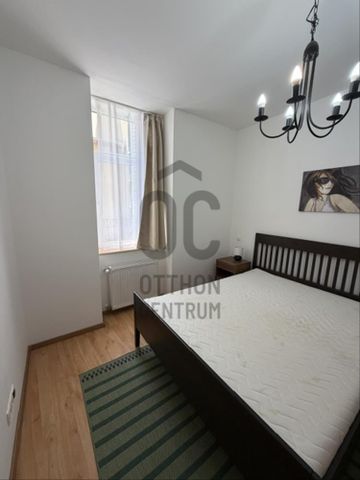 Kiadó újszerű állapotú lakás - Budapest VII. kerület - Photo 2