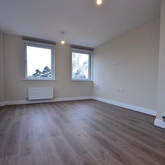 Clearview House, Pinner Road, Northwood Hills, HA6 - Photo 1