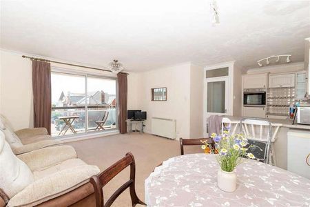 Brighton Road, Worthing, BN11 - Photo 2