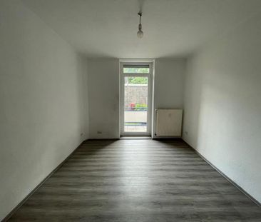 Erstbezug nach Renovierung! Helle und großzügige Aufteilung! - Foto 5