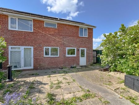 1 bedroom in a house share to rent - Photo 5