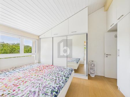 ESPACE LUMINEUX ET MEUBLÉ - Photo 3