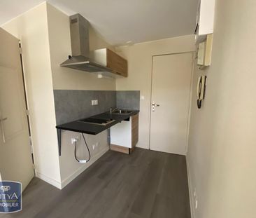 Location Appartement 1 pièce 17m² POITIERS 86000 - Photo 3