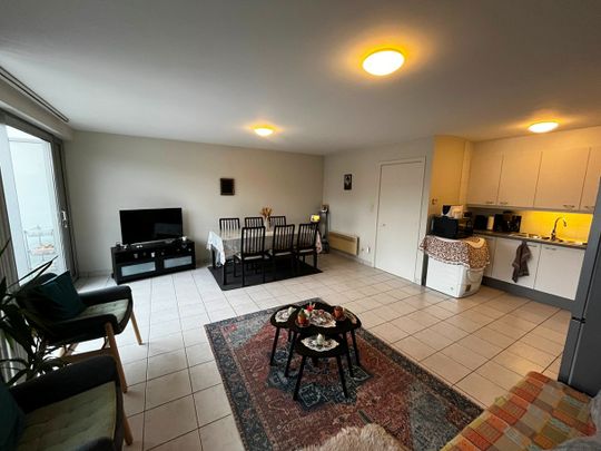 Appartement te huur met twee slaapkamers in Kortrijk. - Photo 1