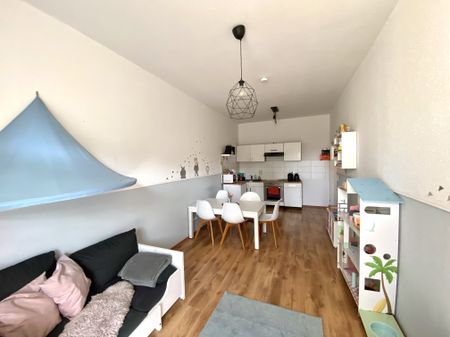 Gemütliches Wohnen mit Charme: 2-Raum-Wohnung in Magdeburg mit Terrasse! - Foto 3