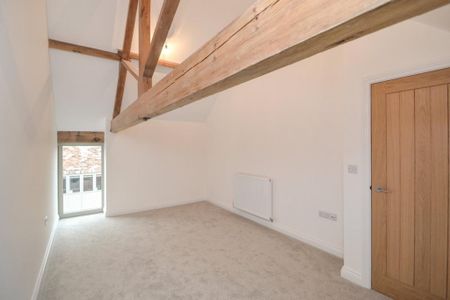 3 bedroom barn conversion to rent - Photo 2