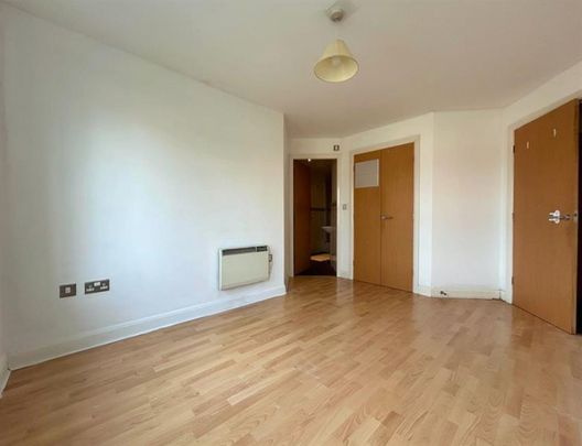 2 Bedroom Apartment To Let - Photo 1