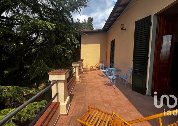 Via San Martino Altoreggi, Figline e Incisa Valdarno, Tuscany 50063