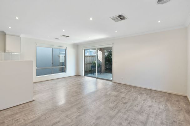 HOME SWEET HOME! - Photo 1